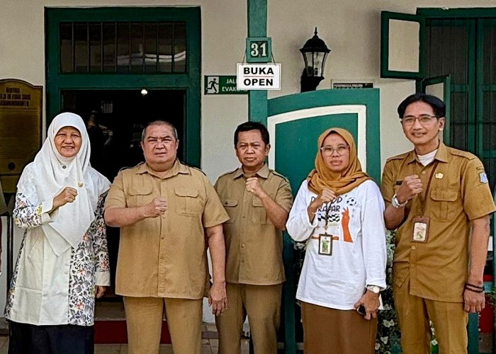 Komisi X DPR RI Apresiasi Surabaya Fashion Festival 2025, Reni: Wadah Kreativitas dan Pelestarian Budaya