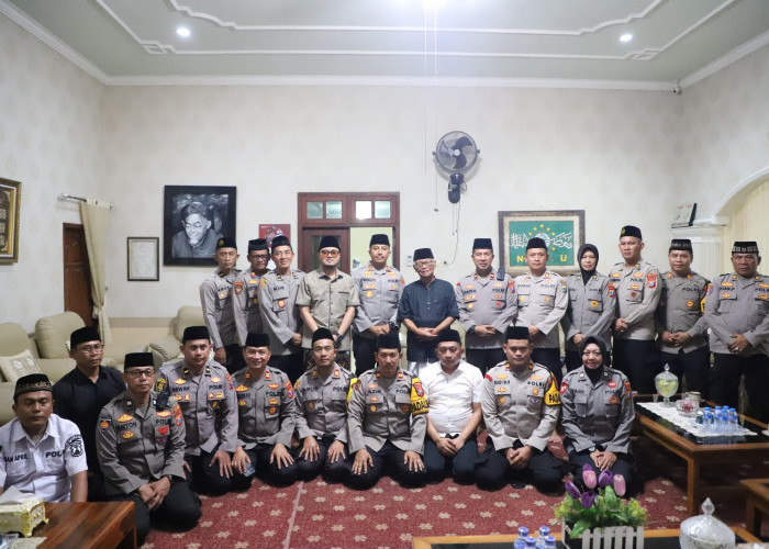 Bangun Kedekatan dan Kolaborasi, Kapolres Kediri Sambung Roso dengan Ketua MUI