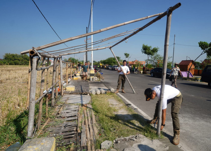 Semrawut, Pemkot Madiun Tertibkan PKL Jalan Baru