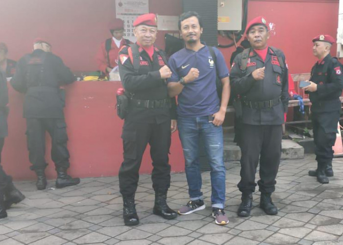 Peringatan Hari Lahir Pancasila, Polsek Tenggilis Mejoyo Pastikan Kantor DPD PDI Perjuangan Jatim Aman