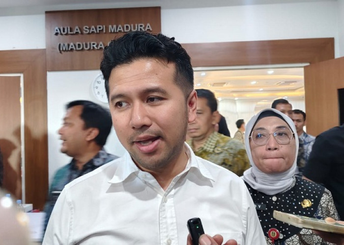 Harga Telur Anjlok, Emil Dardak Dorong ASN dan Program MBG Serap Produk Peternak
