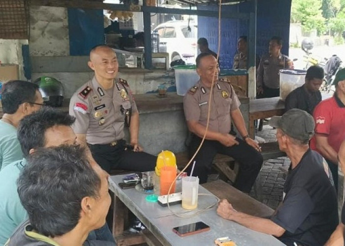 Langkah Cepat Respons Keluhan Gorong-gorong, Kapolsek Bubutan Gelar Sapa Warga di Warkop Habibi