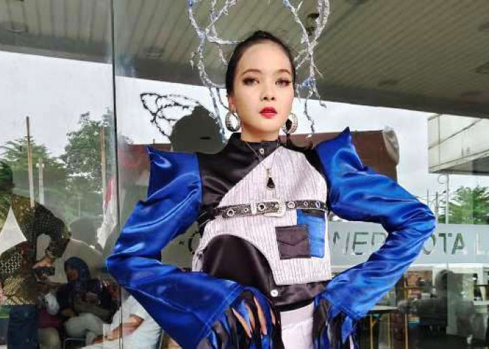 Pesona Joaquin, Bintang Baru yang Bersinar di Panggung Surabaya Fashion Festival 2025