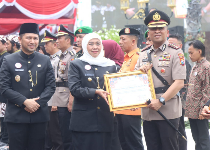 Gubernur Jatim Apresiasi Semua Pihak Tangani Musibah di Al Khoziny