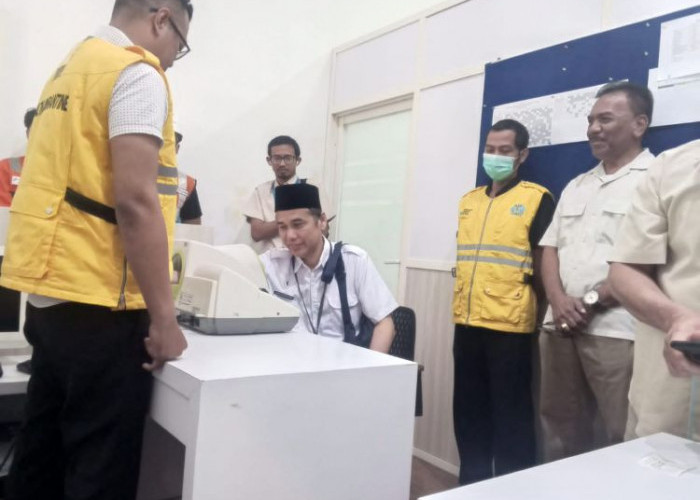 BBKK Surabaya Siagakan Ambulans dan Tim Medis 24 Jam Layani Pemudik