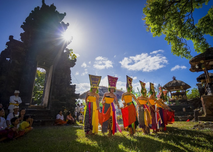 Tari-tarian Sakral: Menghargai Kekayaan Budaya Nusantara