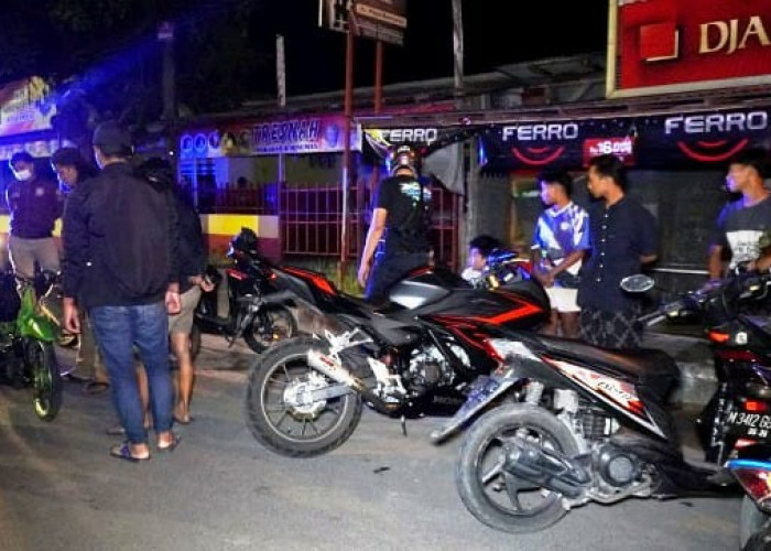 Obrakan Tiga Lokasi Balap Liar di Bangkalan, Polisi Amankan 16 Motor