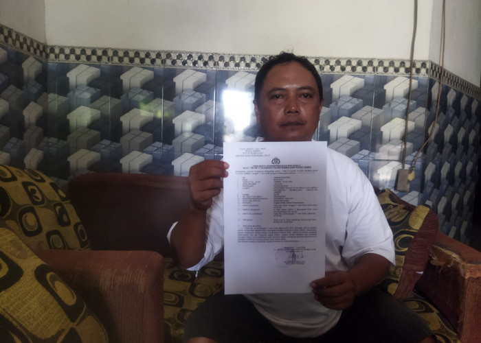 Teror Lempar Batu Berulang di Mumbulsari: Laporan Mandek, Kepala Pedagang Robek