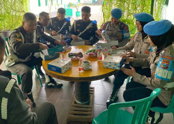 Wujudkan Sinergitas TNI–Polri, Sipropam Polres Lamongan Silaturahmi ke Kantor Subdenpom V/2-3