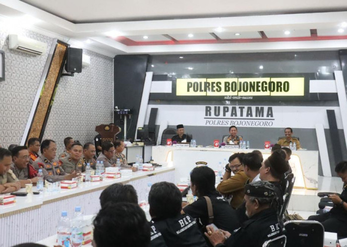 Zoom Meeting Bersama Kapolda Jatim, Pendekar di Bojonegoro Komitmen Jaga Suro Aman