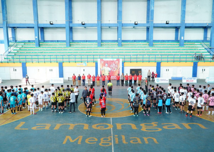 Jaring Bibit Atlet, Sebanyak 32 Tim Futsal di Lamongan Rebutkan Piala Bupati 2024