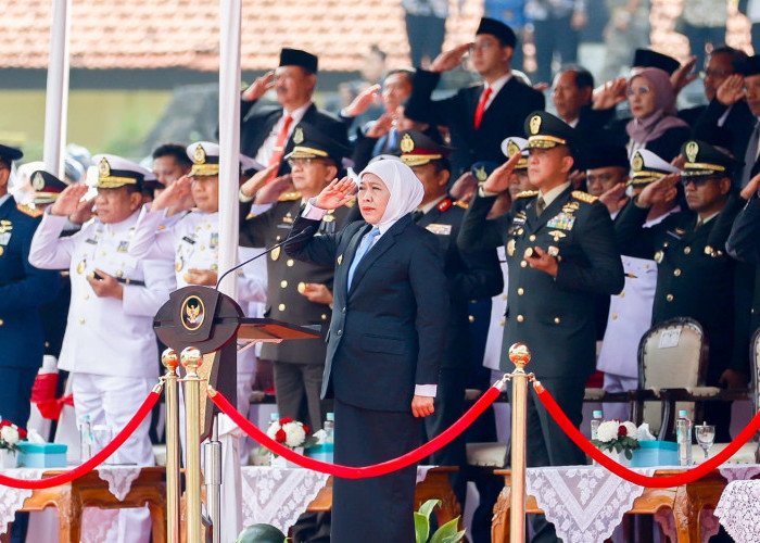 Khofifah Ajak Pemuda Wujudkan Indonesia Emas 2045