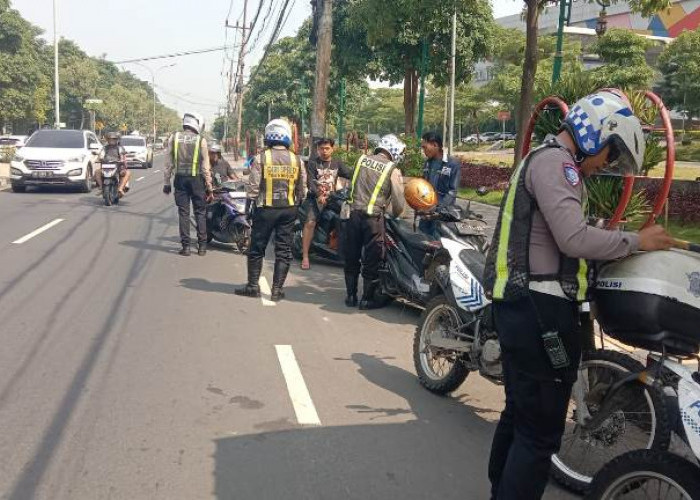 Operasi Patuh Semeru 2025, Polres Gresik Tindak 650 Pelanggar Lalu Lintas