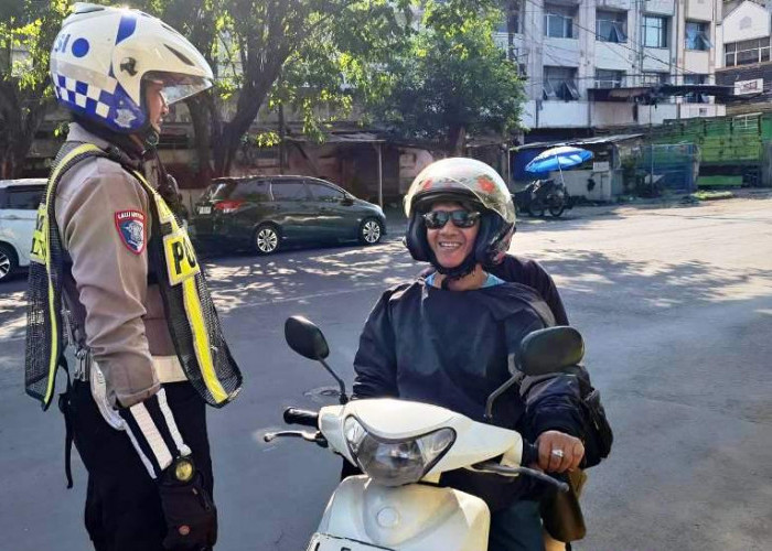 Satlantas Polres Pelabuhan Tanjung Perak Gencarkan Edukasi Keselamatan Lewat Program Mahameru Lantas