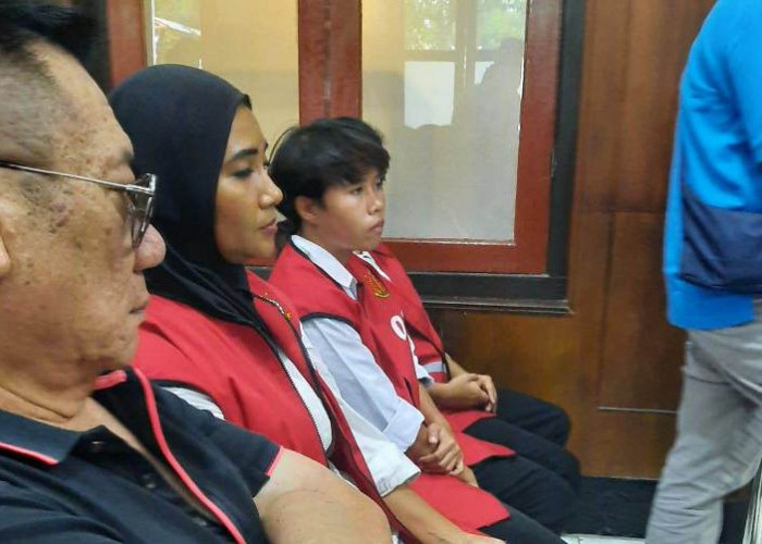 Terjerat Jaringan Sabu Lapas Porong, Dua Perempuan Surabaya Duduk di Kursi Pesakitan