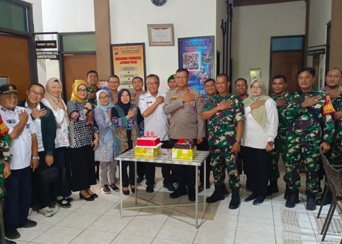 Sinergitas Tiga Pilar Rungkut Solid Peringati Hari Bhayangkara Ke-80