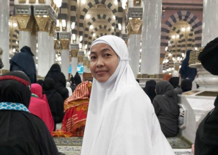 Dermaga Kedamaian Rusniati Nisa, Labuhkan Hati pada Syariat yang Menenteramkan