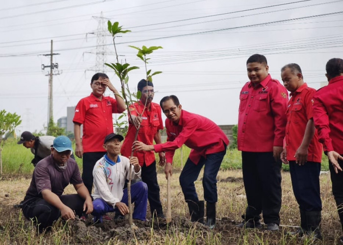 Tanam Mangga dan Ketela, PDIP Surabaya: Galakkan Tanaman Produktif dan Pendamping Beras