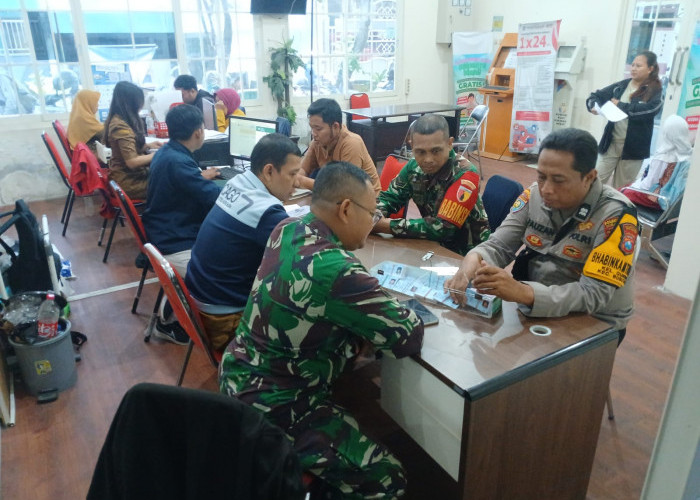 Perkuat Sinergitas dan Keamanan Wilayah, Bhabinkamtibmas Polsek Bubutan Sambang Kelurahan Gundih