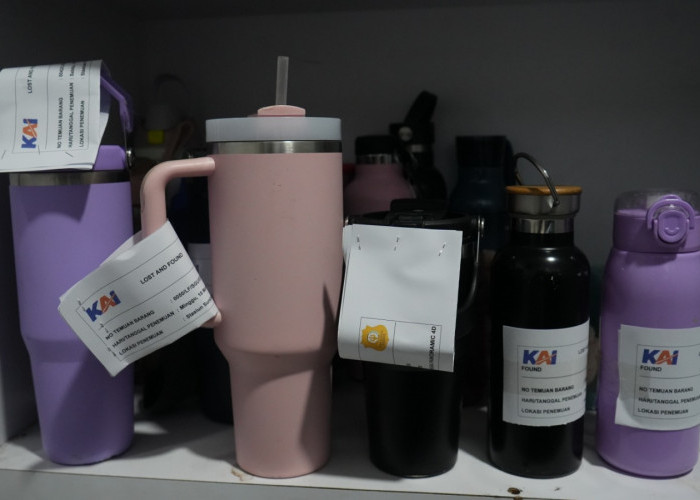 Komitmen Layanan Lost and Found, 70 Barang Pemudik Senilai Rp10 Juta Diamankan di Stasiun Malang