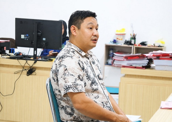 Tahap II di Kejari Surabaya, Sugianto Ditahan Usai Tipu Gelap Rp440 Juta