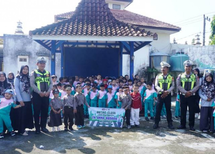 Bangun Kedekatan Lewat Program Polsanak, Ratusan Murid TK di Bangkalan Antusias Belajar Tertib Lalu Lintas