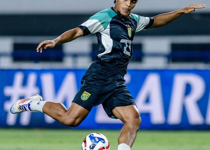 Rachmat Irianto Bahagia Kembali Bermain dan Siap Bantu Persebaya Meraih Gelar Juara