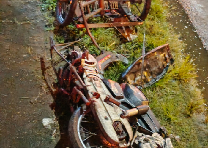 Aksi Koboi Tabrak Lari Tulungagung Seret Becak Motor 15 KM, Pelaku Babak Belur Dimassa