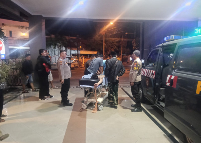Bikin Resah Warga, ODGJ Bawa Sajam di Tulungagung Dievakuasi ke RSUD dr Iskak