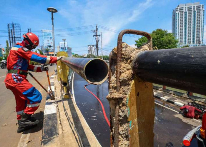 Pemkot Surabaya Gunakan APBD Rp 2,5 Miliar untuk Perbaikan Fasum Pasca-Aksi Massa