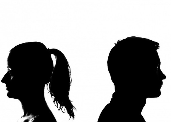 Menghadapi Badai Kehidupan: 5 Tips Mengatasi Perceraian