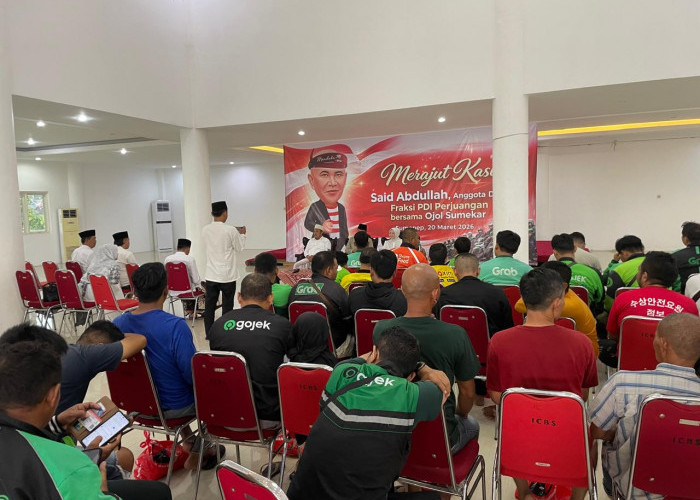 Merajut Kasih di Momen Idul Fitri, Said Abdullah Berbagi Sembako Bersama Ojol Sumekar