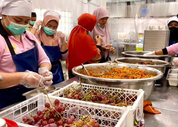 Gunakan Menu Makanan Kering, Program MBG di Surabaya Berlanjut Selama Ramadan