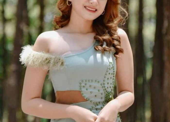 Pesona Almera Sabrina, Bintang Muda yang Jadi Primadona Pantura