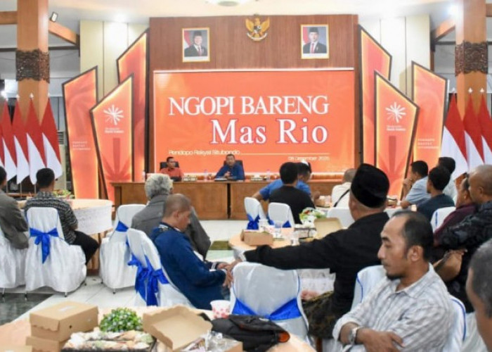 Mas Rio Kumpulkan Kontraktor Situbondo untuk Jaga Kualitas dan Hindari Saling Lapor