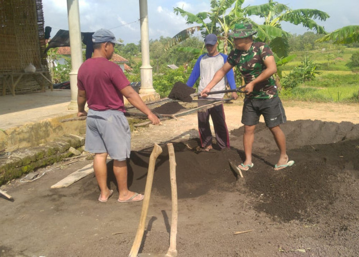 TMMD Sumenep Masuk Tahap Plester Dinding RTLH, Kualitas Pengerjaan Jadi Prioritas