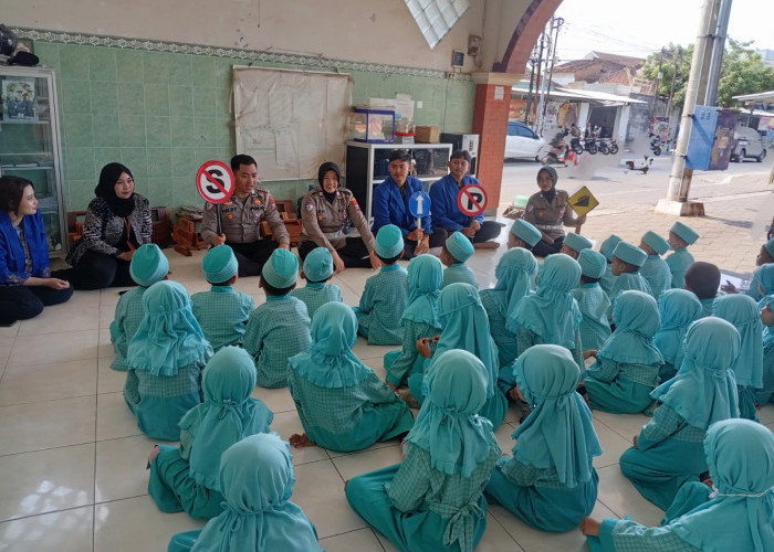 Belajar Sambil Bermain, Satlantas Polres Jember Tanamkan Disiplin Berlalu Lintas Sejak Dini
