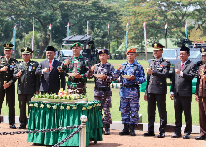 Pjs Bupati Jember Bersama TNI Solidkan Kebersamaan untuk Negeri