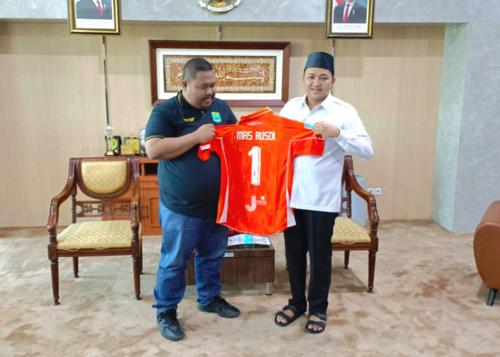 Manajemen Peraekabpas Resmi Diserahkan ke Bupati, Misi Naik Kelas