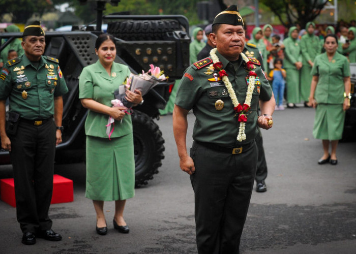 Mayjen TNI Rafael Granada Baay Ajak Stakeholder Jamin Kondusifitas Jawa Timur