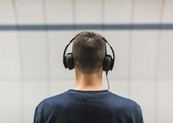 Cek  Ini 10 Lagu Slow yang Bikin Perjalanan Lebih Rileks Anti Penat