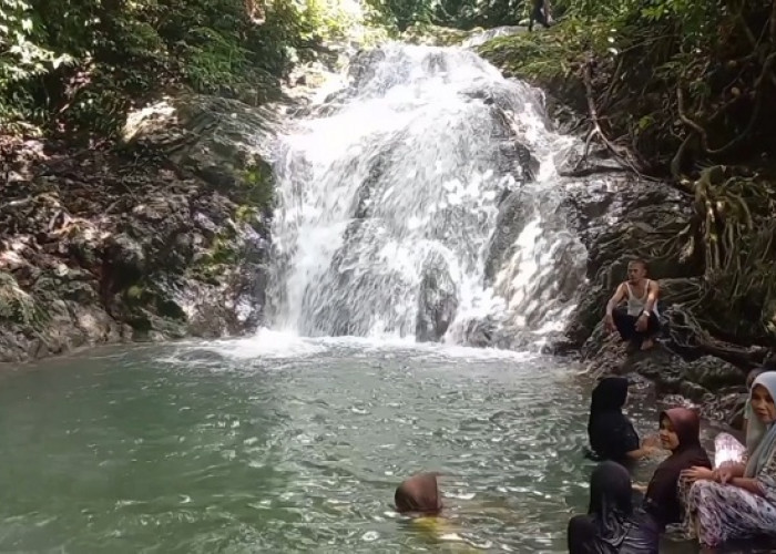 Libur Lebaran Bawa Sukacita di Aceh, Air Terjun 7 Tingkat Jadi Primadona Wisata