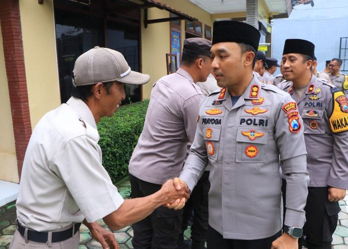 Kapolres Ngawi Kunjungi Polsek Jogorogo Tekankan Profesionalisme dan Pelayanan Publik