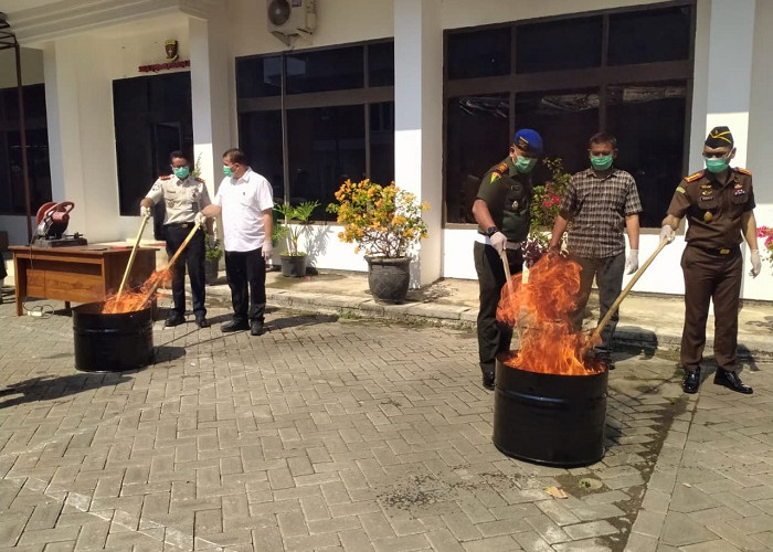 Ribuan Pil Koplo hingga Dokumen Kasus Korupsi Dimusnahkan Kejari Kota Pasuruan