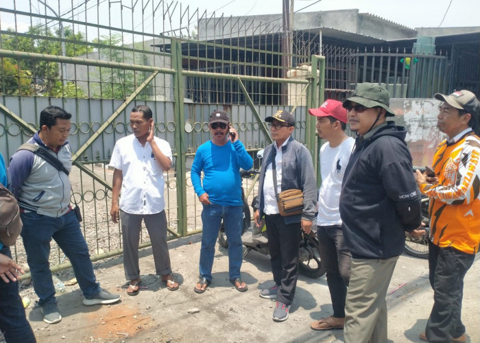 Respon Keluhan Warga Medokan Ayu, Dinas PUSDABM Surabaya Lakukan Normalisasi Saluran Air