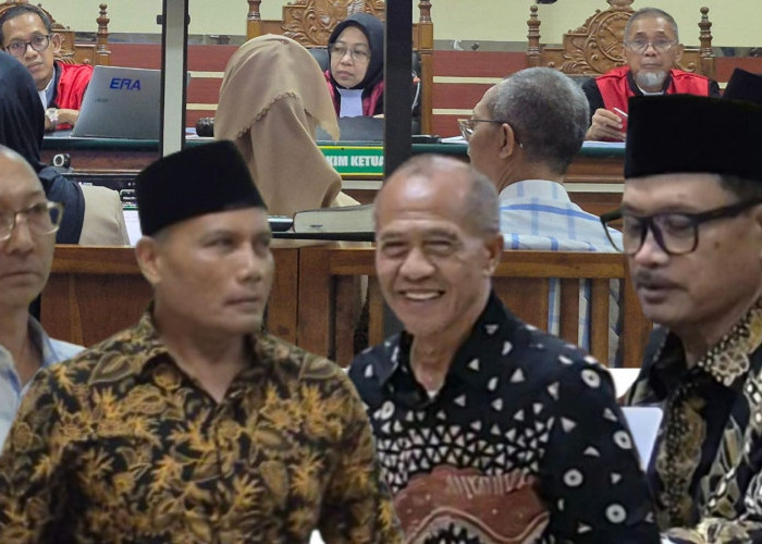 Sidang ke-2 Kasus Maidi Madiun (3): Maidi Bantah Terima Uang CSR, Rochim Tidak Tahu Soal CSR dan Ijin