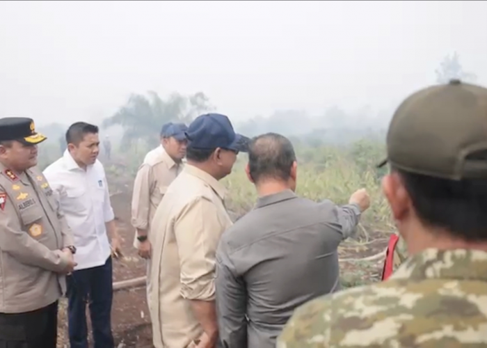 Presiden Prabowo Turun Langsung ke Lokasi Karhutla Kubu Raya, Kawal Penanganan Berjalan Cepat