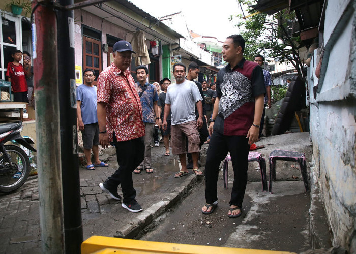 Pemkot Cari Formula Jitu Tangani Banjir di Surabaya