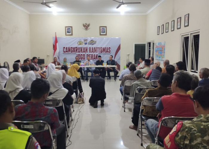 Pererat Sinergi Kamtibmas, Kapolres Pelabuhan Tanjung Perak Gelar Cangkrukan Jogo Perak