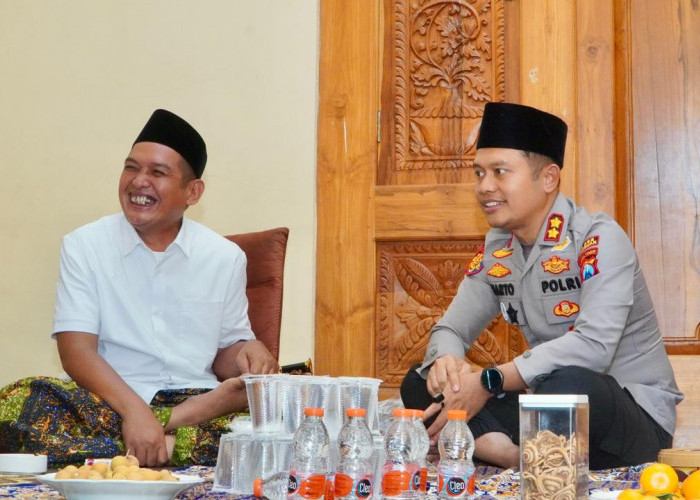 Pererat Sinergi Umara dan Ulama, Kapolres Pasuruan Sowan ke Pengasuh Ponpes Al-Murtasyidin Purwosari